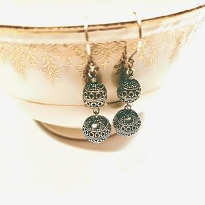 ▪️.925 sterling 100% pure: dangle earrings imported; nwot